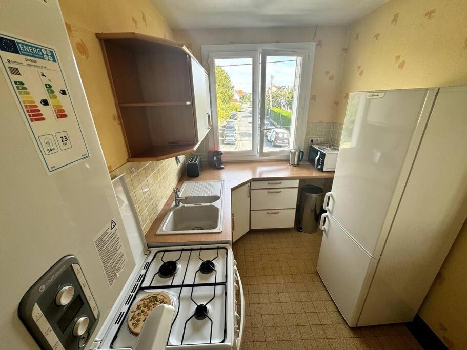 Appartement Proche De L'Hyper-Centre Avec Garage Caen Exterior foto